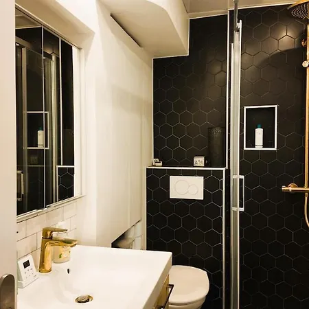 Comfortable - Canal St Martin Appartamento